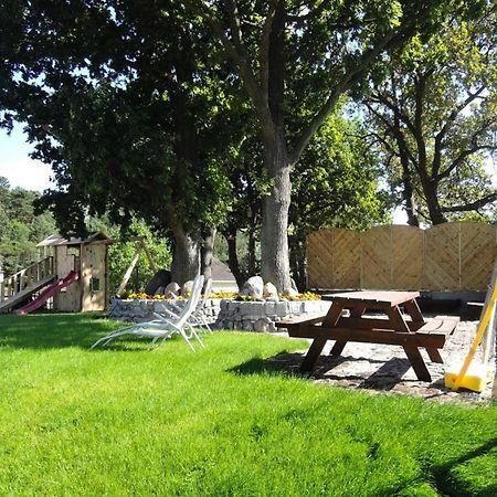 Comfortable Bungalow With A Covered Terrace, For 6 People, Miedzyzdroje Exterior foto